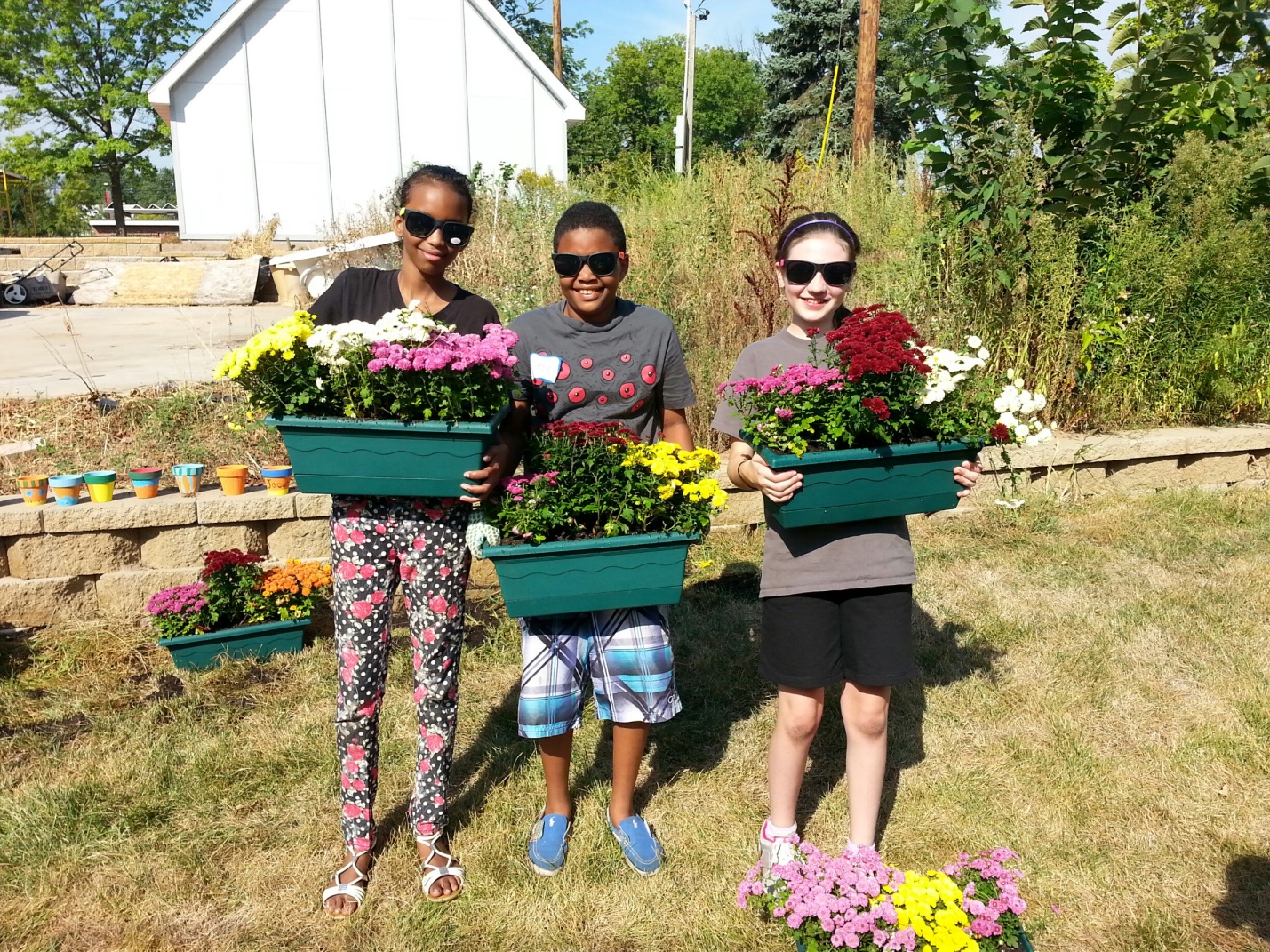 youth landscape volunteers