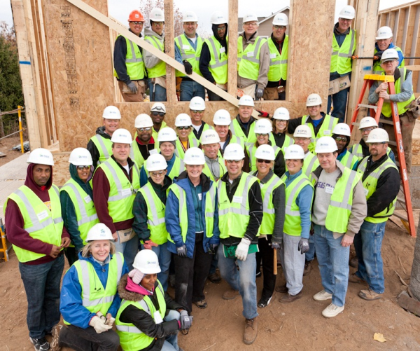 Minnesota CEOs volunteer to build with Twin Cities Habitat