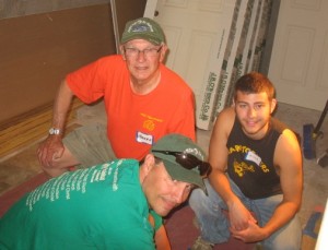 3 generations of Twin Cities Habitat volunteers
