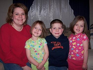 Kenny_Hendry_Family_Photo_in_2005