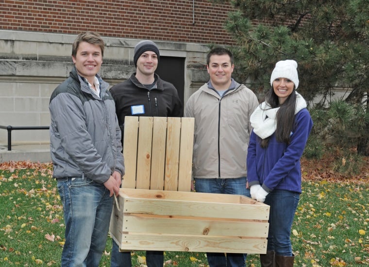 Students supporting Twin Cities Habitat
