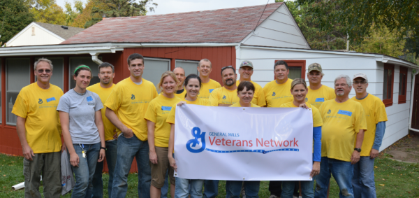 General Mills Volunteers Help Repair A Veterans Home