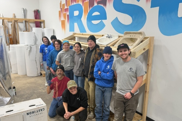 AmeriCorps team at the Chicago ReStore.