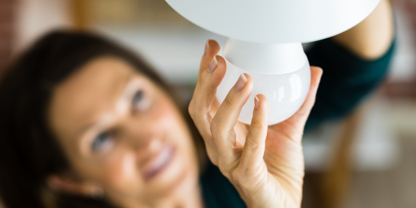 Changing a lightbulb