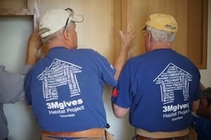 3MGives working on site at Twin Cities Habitat.