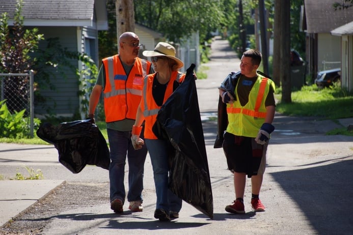 Cleanup_volunteers