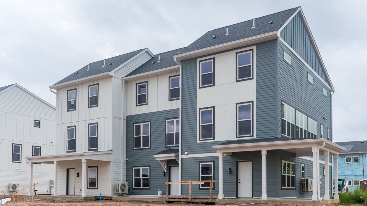 Heights model home exterior.