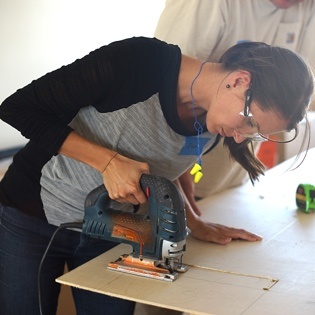 3M Employees Celebrate Day of Volunteering with Habitat