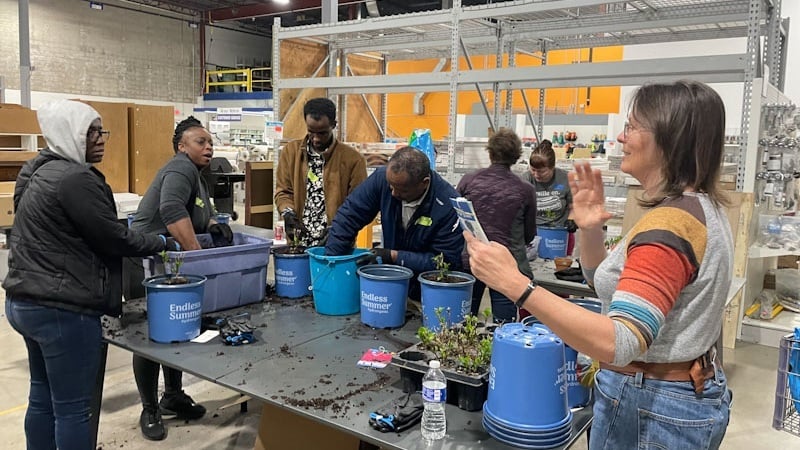 Volunteer and Learn Program Helps Homeowners Succeed
