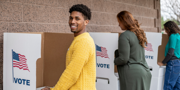 People voting.