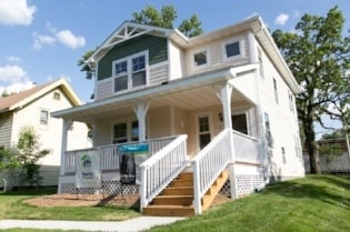 Home Dedication for Mai and Her Kids